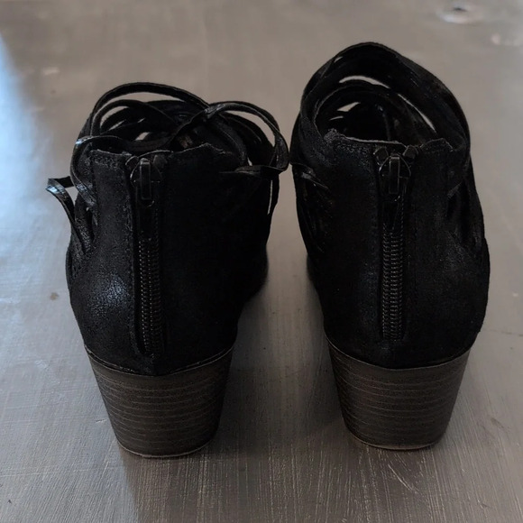 Fergalicious Barley Bootie Black SZ US 8 M / 39  EUR /25 cm - Picture 7 of 9